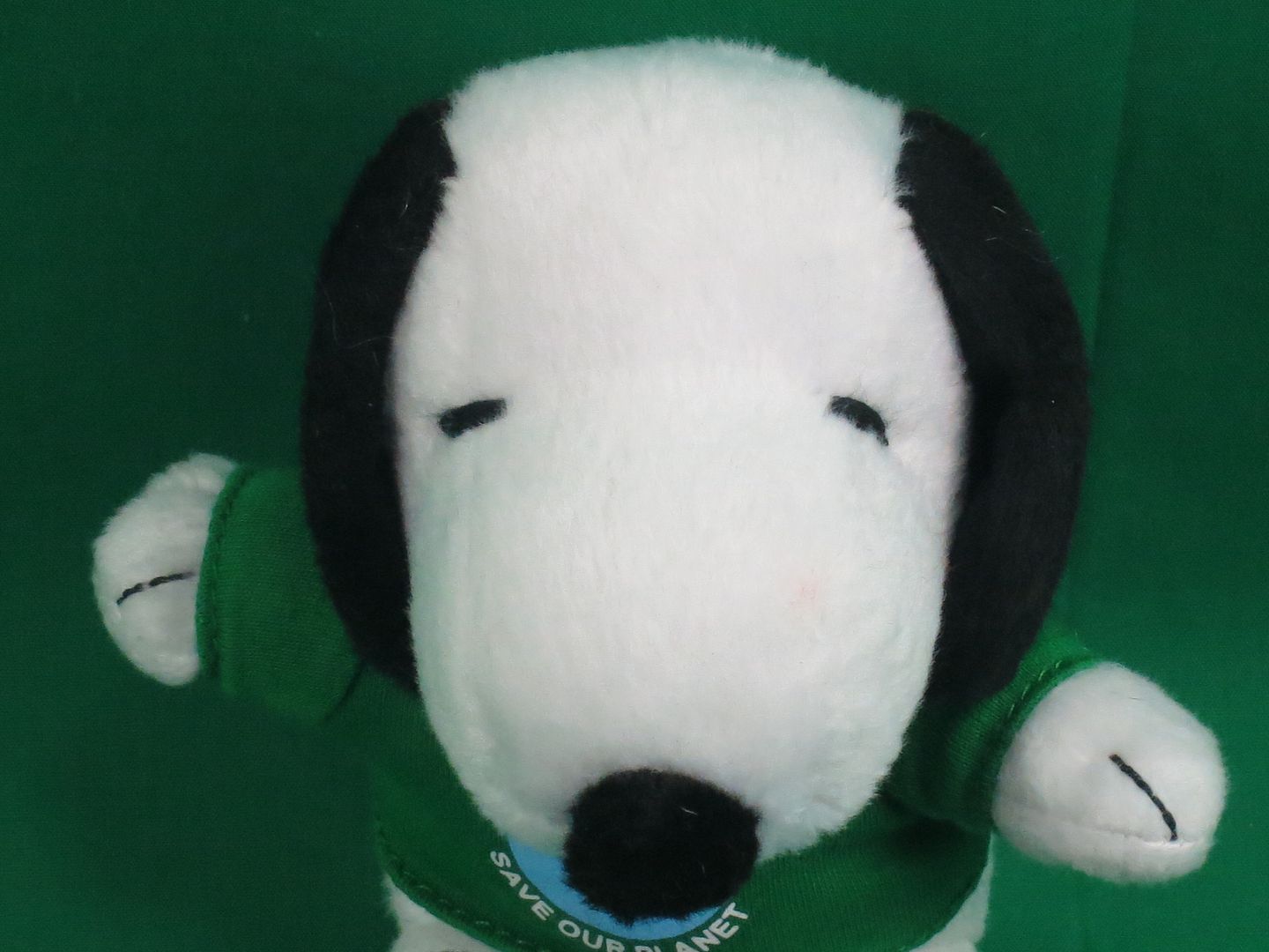 metlife snoopy stuffed animal